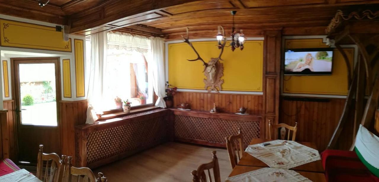 Hotel Радкината Къща Koprivshtitsa Exterior foto