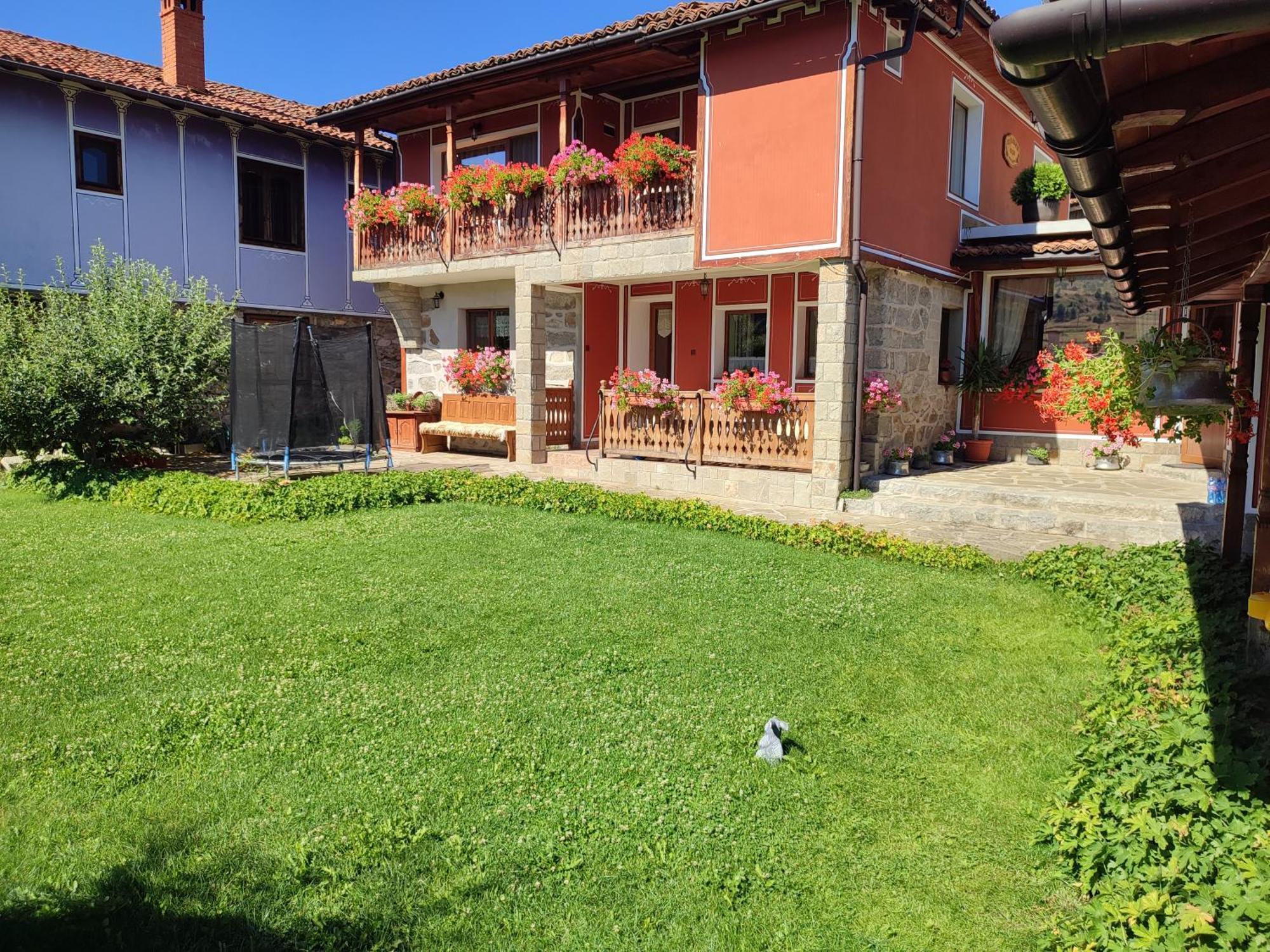 Hotel Радкината Къща Koprivshtitsa Exterior foto
