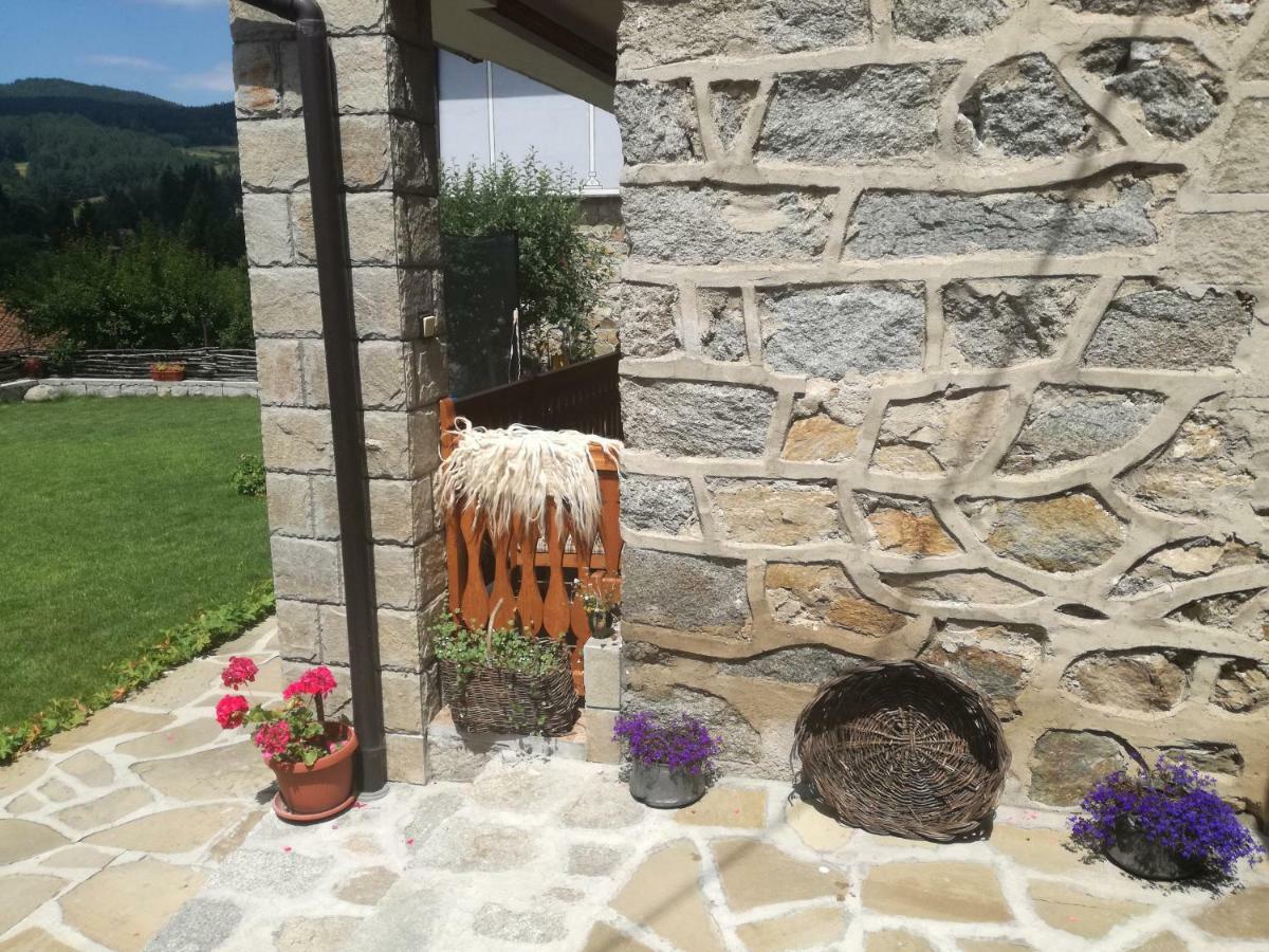 Hotel Радкината Къща Koprivshtitsa Exterior foto