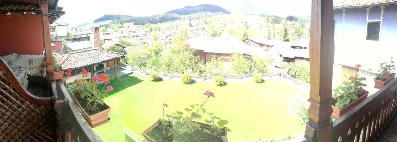 Hotel Радкината Къща Koprivshtitsa Exterior foto