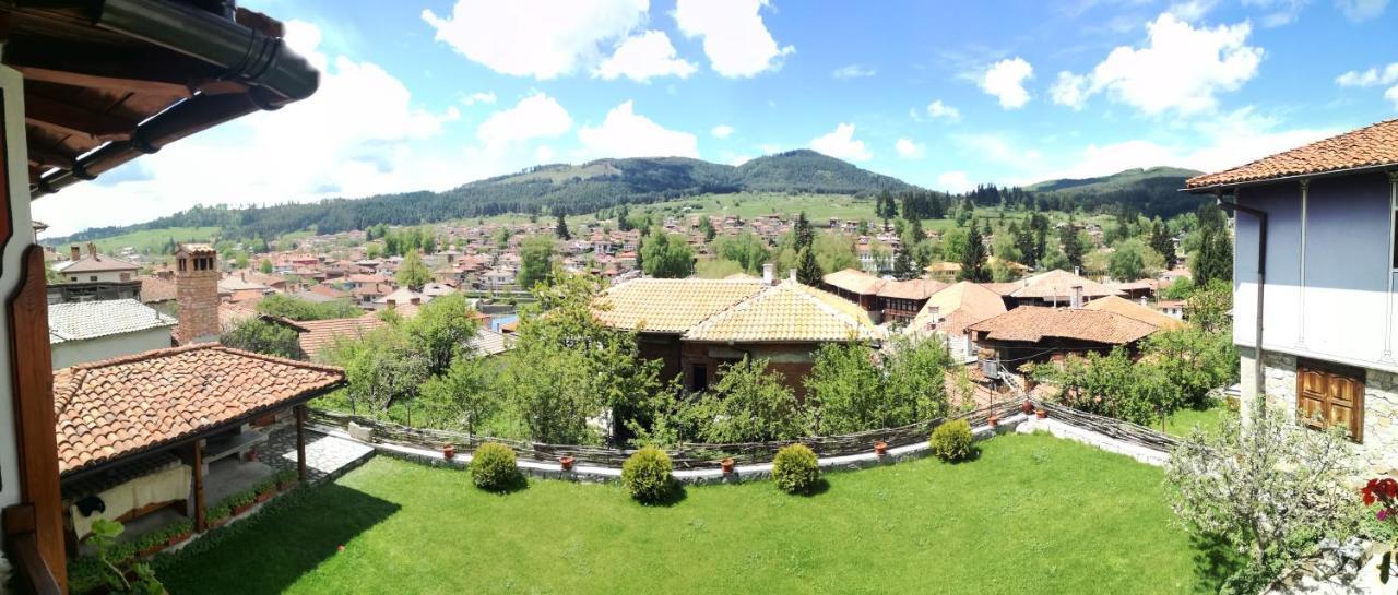 Hotel Радкината Къща Koprivshtitsa Exterior foto