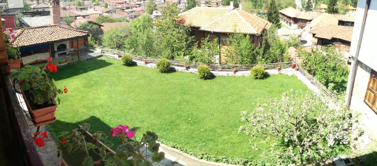 Hotel Радкината Къща Koprivshtitsa Exterior foto